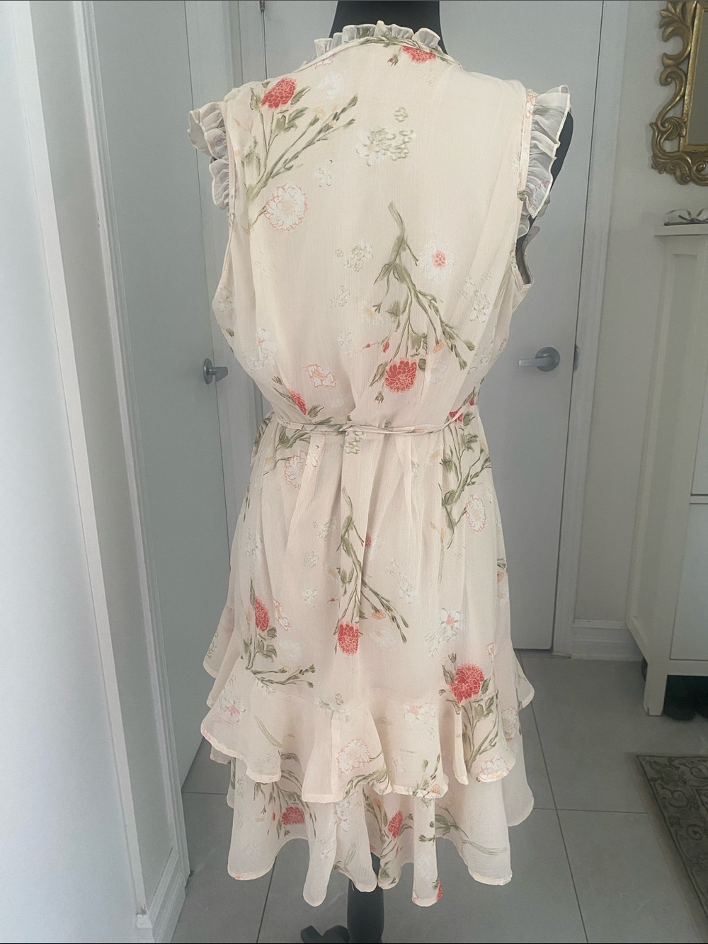 MILE END Floral Ruffle lined Wrap Dress Floral Cream & Orange Size Medium - Picture 6 of 16